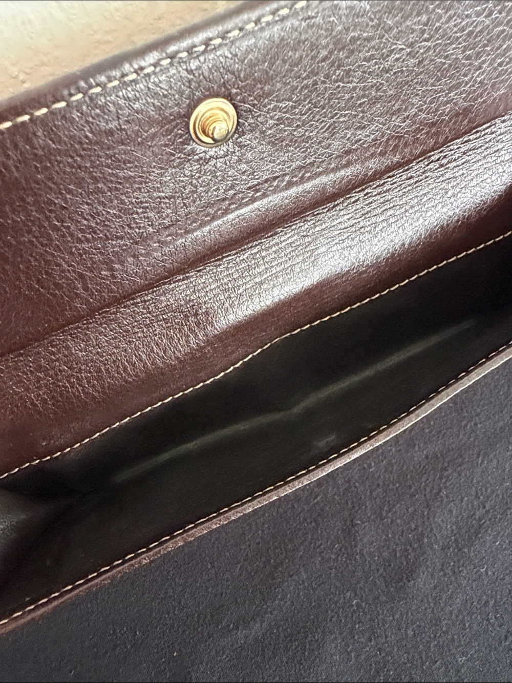 Gucci Beige and Brown GG Canvas Continental Wallet - Picture 6 of 6